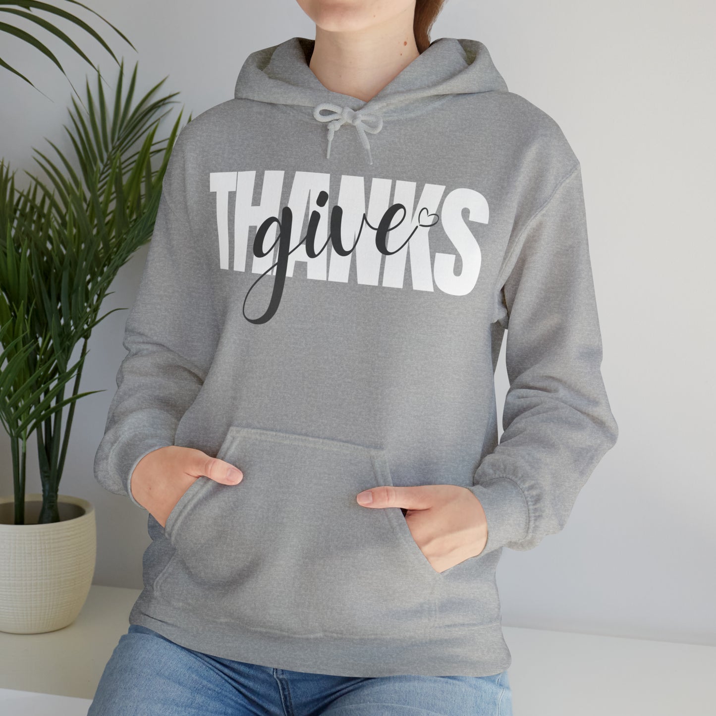 GIVE THANKS Unisex Heavy Blend™ Hooded Sweatshirt