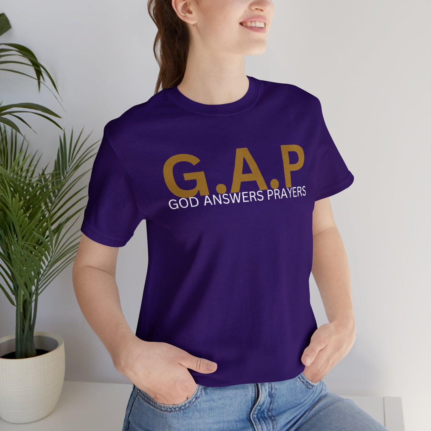 GOD ANSWERS PRAYERS Unisex Jersey Short Sleeve Tee
